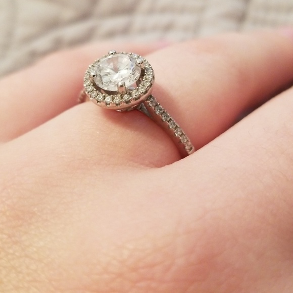 Promise ring - Picture 4 of 4